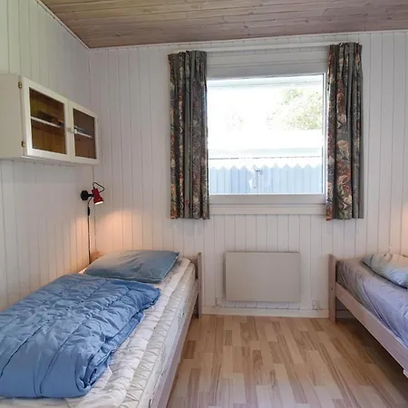 Four-bedroom Holiday In Vakantiehuis *