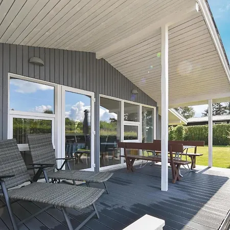 Vakantiehuis Four-bedroom Holiday In Assens