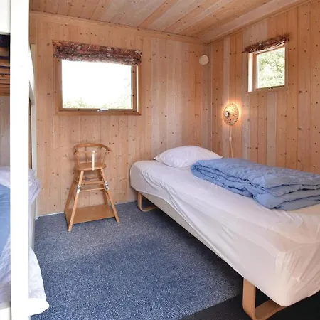 Four-bedroom Holiday In